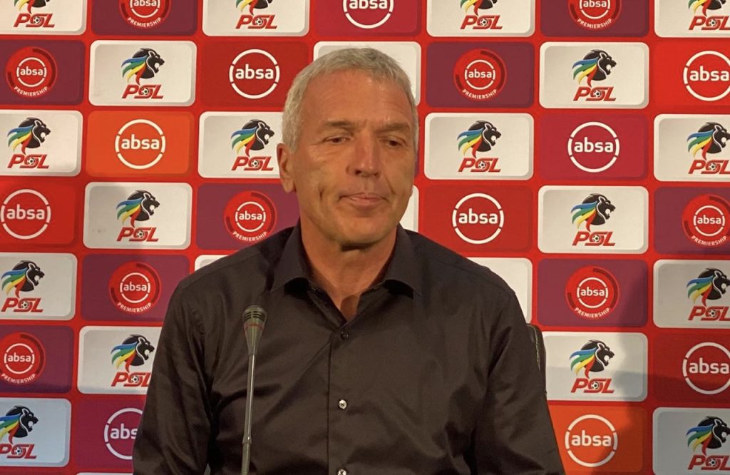 Ernst Middendorp Kaizer Chiefs coach at PSL conference.