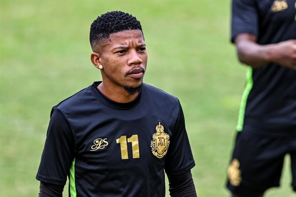 What new signing Tebogo Potsane brings to Kaizer Chiefs - Soccer News 24