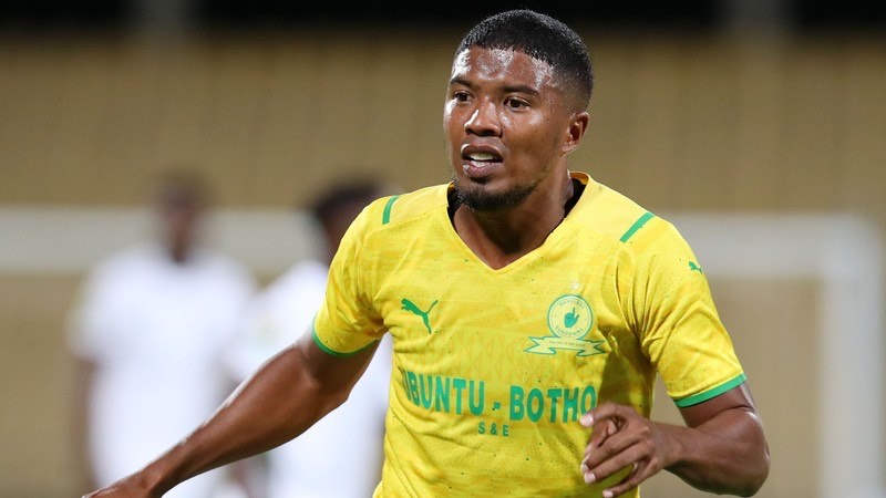 Lyle lakay Mamelodi Sundowns player