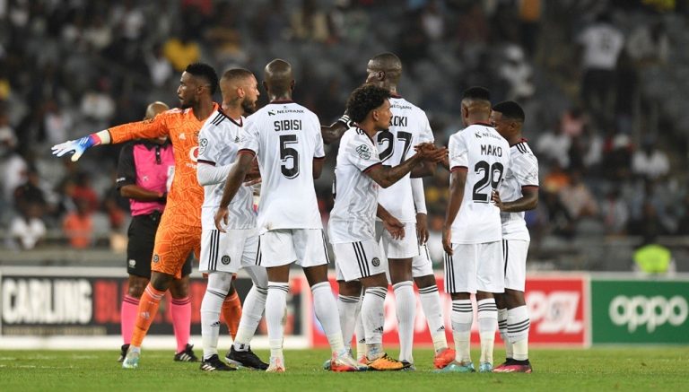 Orlando pirates team huddling up