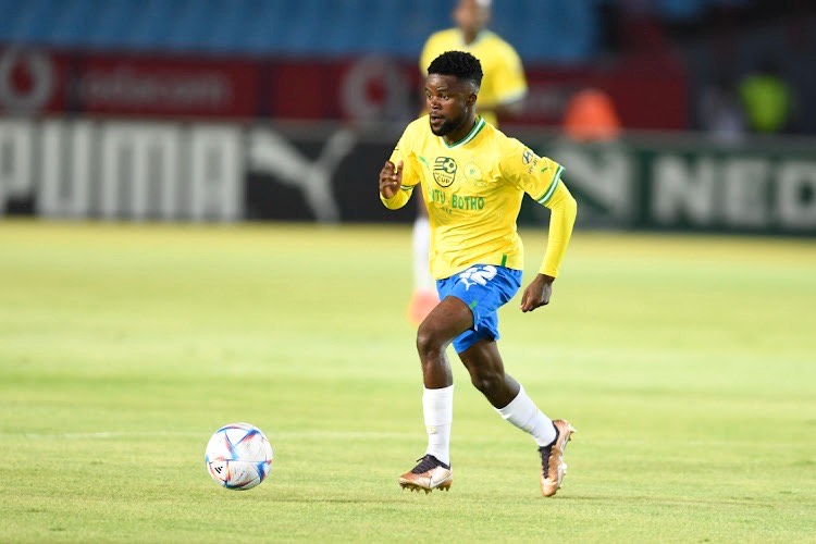 Lesedi Kapinga Mamelodi Sundowns midfielder striking the ball