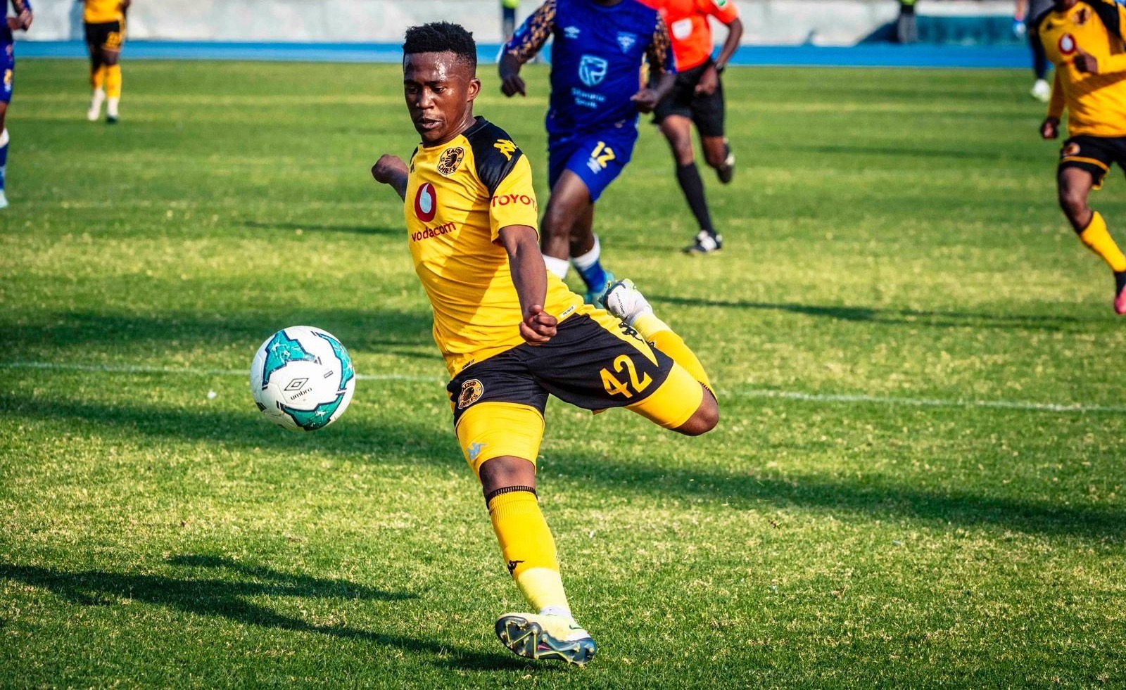 Kaizer Chiefs to use special new Kappa ball in DStv Premiership!