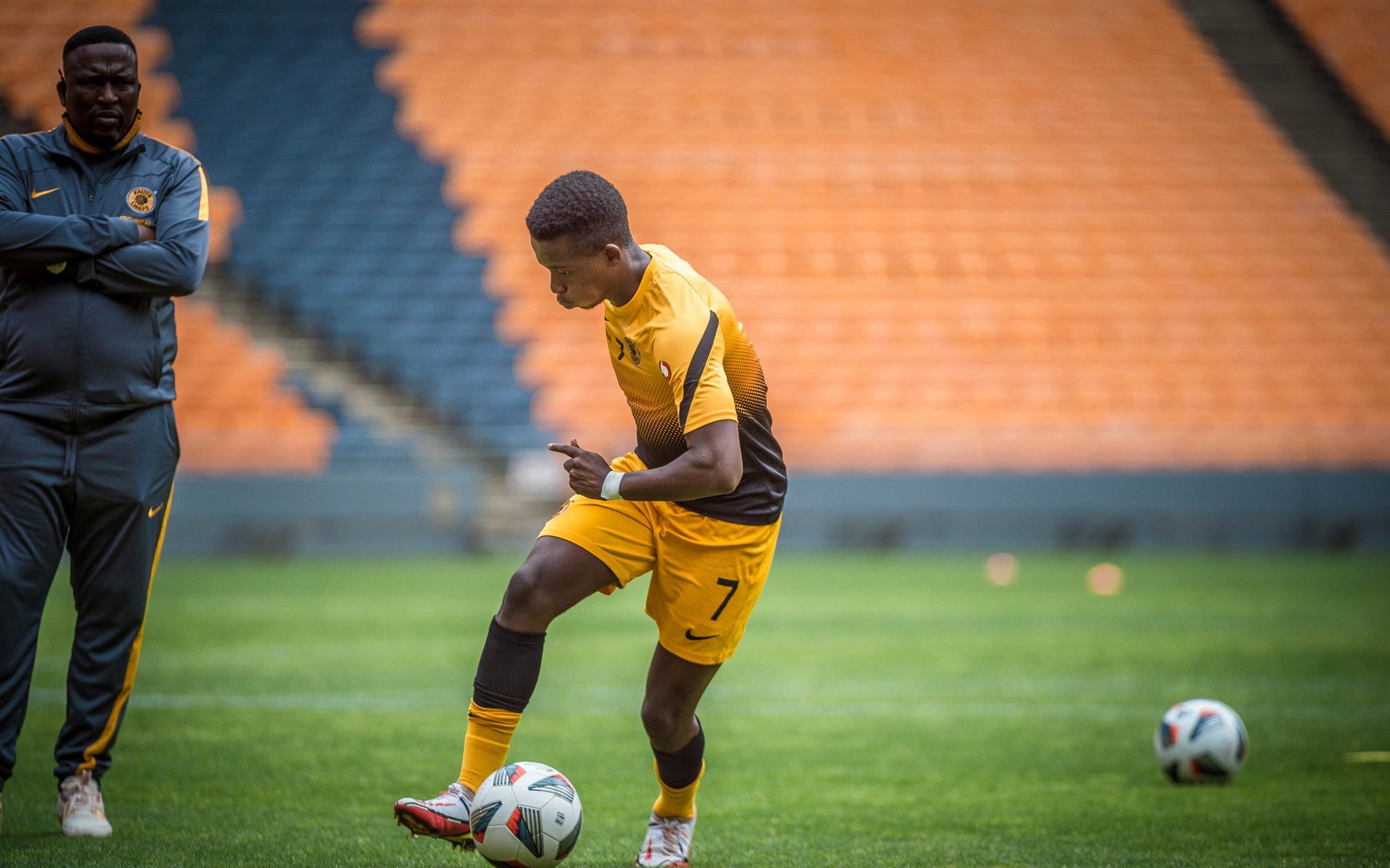 Kaizer Chiefs' youth coach VELA KHUMALO WATCHING A PLAYER